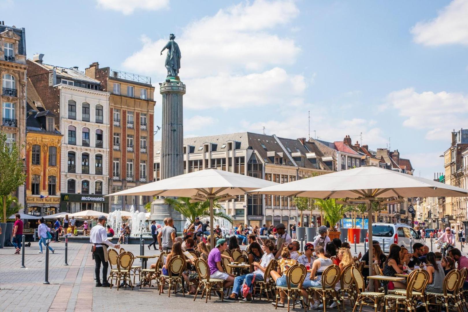Bright, Fully-Equipped Apartment In Central Lille Ngoại thất bức ảnh